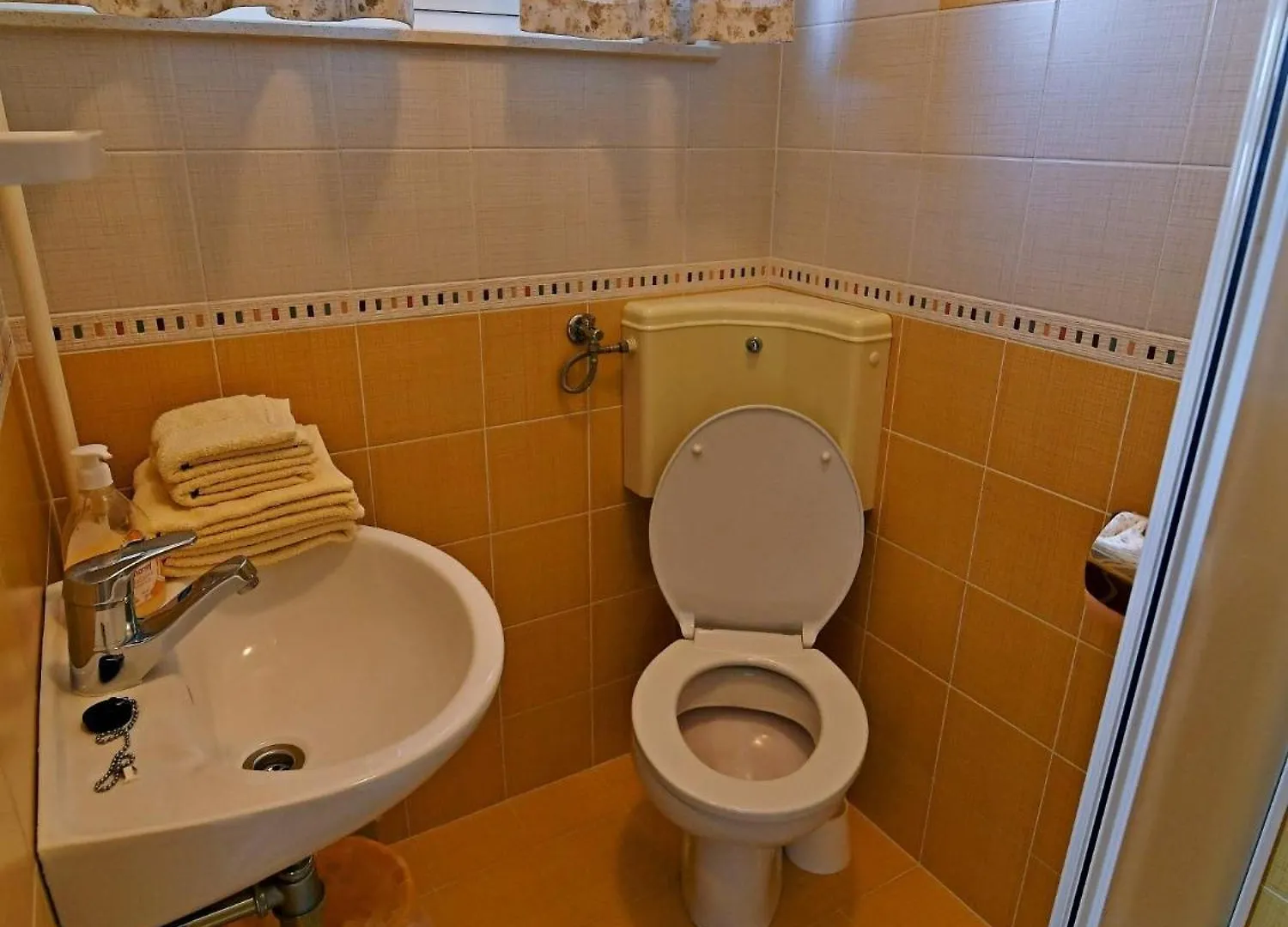 Rooms With Breakfast & Apartment Valentin Moscenicka Draga 0*,