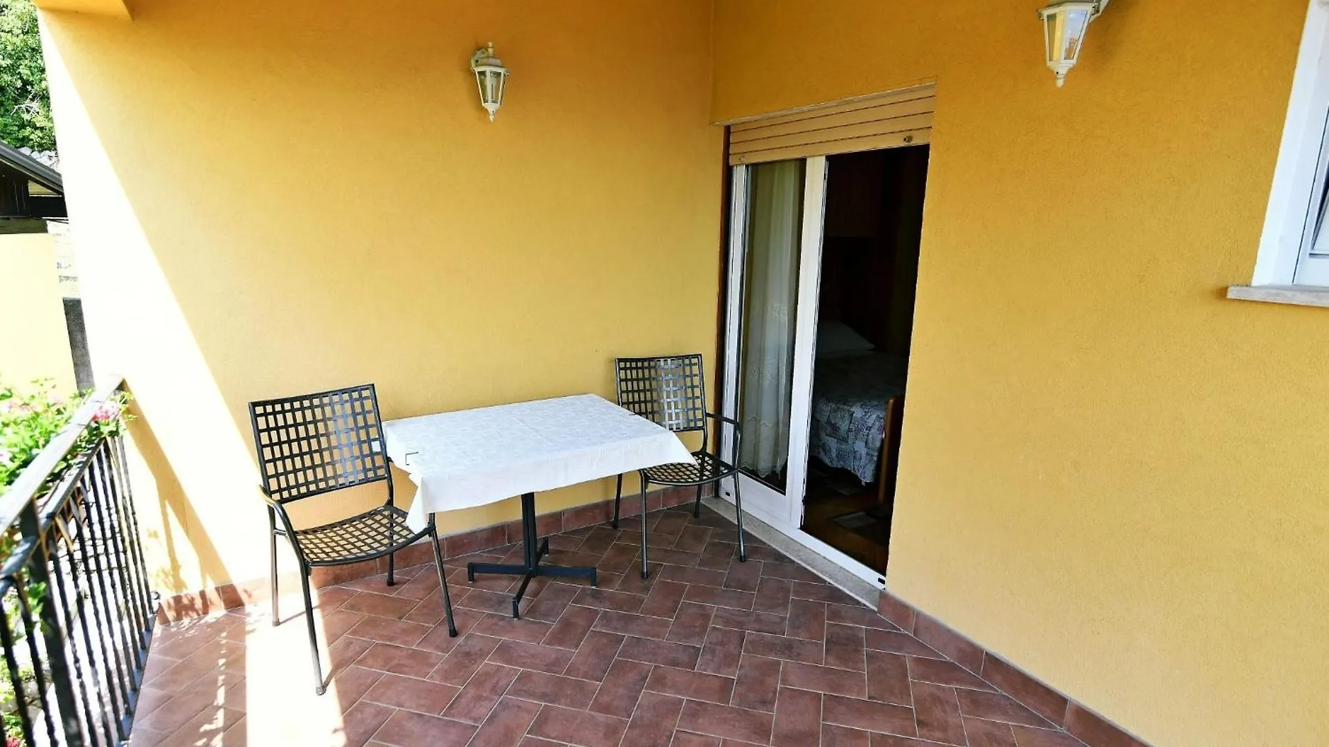 Rooms With Breakfast & Apartment Valentin Moscenicka Draga Bed & Breakfast